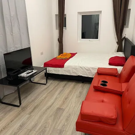 Stunning Twickenham Rugby Studio Flat